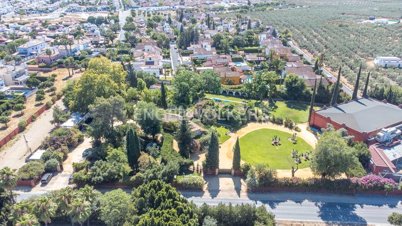 Foto fafb6c85-519a-4ad5-ae04-0fa16f4e8cd5. Casa amb calefacció aparcament piscina a Loreto Espartinas