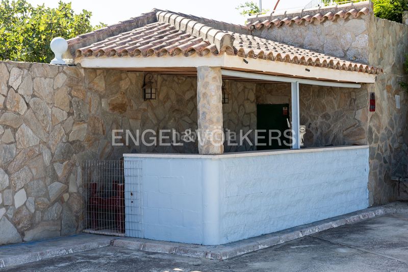 Foto 5fa76e89-7427-4843-99a9-90c7b990cb70. Casa amb calefacció piscina a Los Franceses - La Vega Chiclana de la Frontera