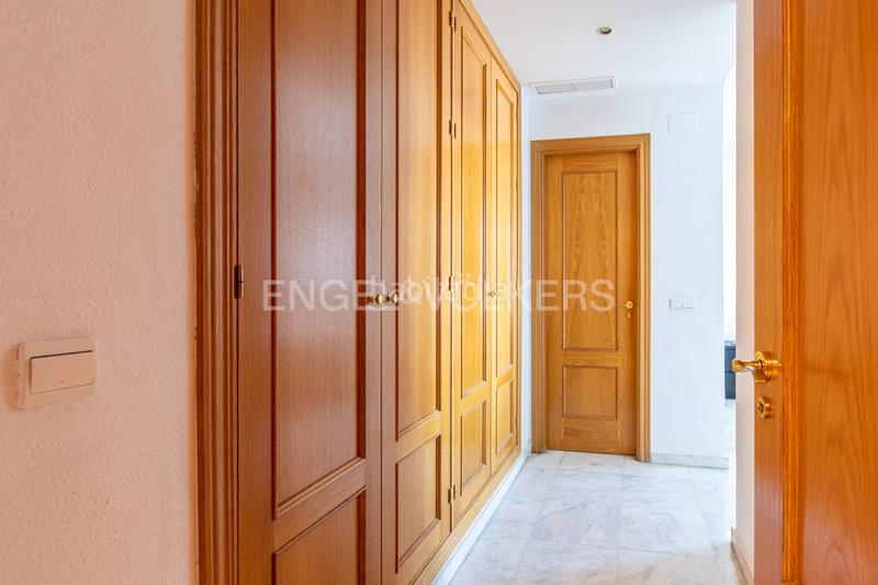 Foto fdca9d39-e80f-43cb-89b0-51e5ef32f656. Miete appartement mit heizung parking pool in Santa Clara Sevilla