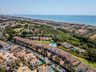 Casa adossada a Islantilla Golf. Exclusividad y proximidad a la playa en la zona del golf de isla