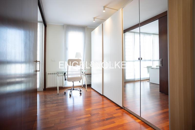 Foto 652567b0-0600-4250-9c83-0acbd62f4def. Appartement mit heizung parking pool in La Calzada - La Florida Sevilla