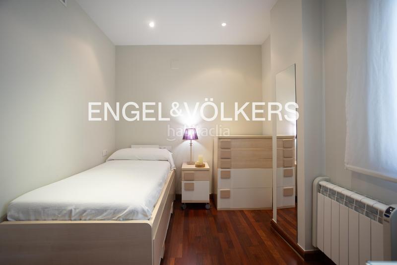 Foto e9a7e42b-e1d1-4613-b65d-e1dbca3ff4fb. Appartement mit heizung parking pool in La Calzada - La Florida Sevilla