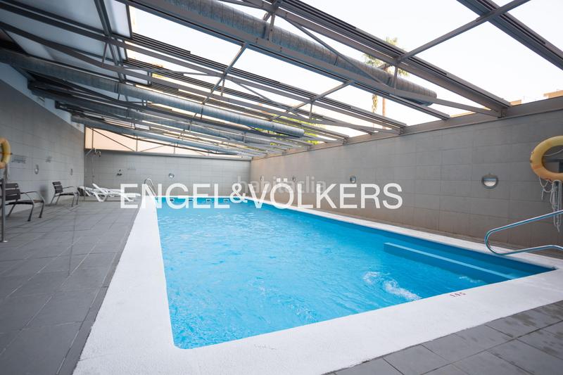 Foto f9eaabc6-44a1-450f-a767-94c4cfe68253. Appartement mit heizung parking pool in La Calzada - La Florida Sevilla