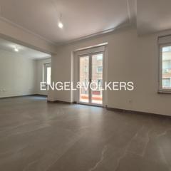 Miete Appartement in Parque María Luisa -Giralda Sur. Piso a estrenar en edificio emblemático  prado de san sebastián,