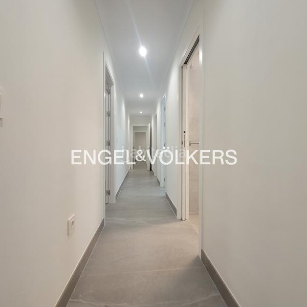 Foto f4bdb250-8261-4dfb-8ff4-dd768e03469b. Lloguer apartament amb calefacció a Parque María Luisa -Giralda Sur Sevilla