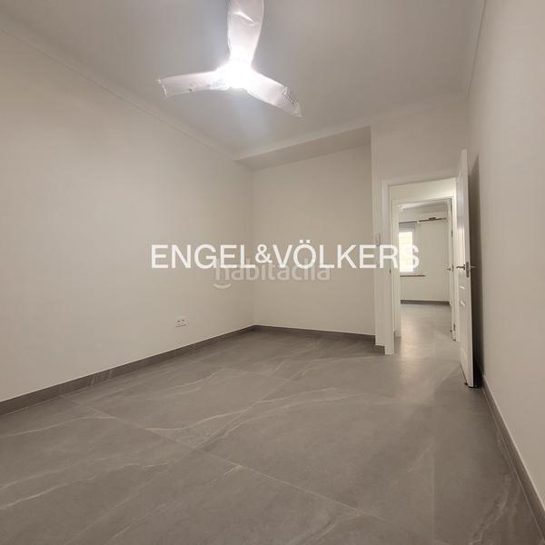 Foto 43ee2395-31f4-4952-95cd-be42543bd101. Rent apartment with heating in Parque María Luisa -Giralda Sur Sevilla