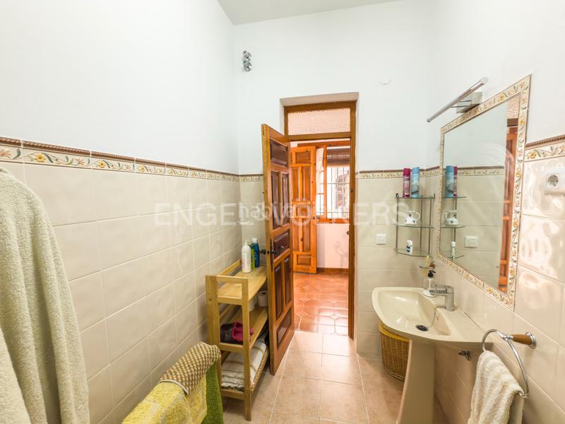 Foto 301d0e80-e6ba-41ea-b915-210c0b728b58. Semi detached house with heating parking in Centro Puerto Real