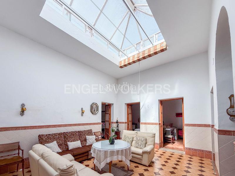 Foto 5ed4eae3-16ba-4fb7-9010-c9555dd03cc6. Semi detached house with heating parking in Centro Puerto Real