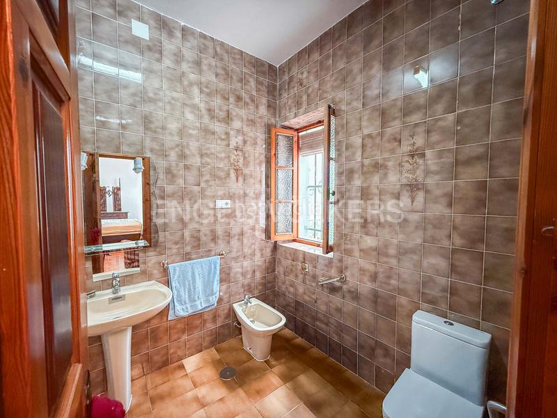 Foto d1e9c3d9-b6f3-4864-bf24-2485e214d9d7. Semi detached house with heating parking in Centro Puerto Real