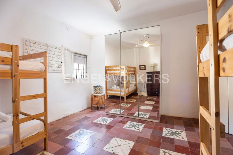 Foto 345a04c0-35bd-40d7-a6f0-32ee732a8c62. Casa amb calefacció aparcament a Centro-Calzada-Cabo Noval Sanlúcar de Barrameda