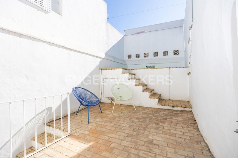 Foto 4f9fecda-77ab-4eaf-8f2a-7377ded4ebe6. Casa amb calefacció aparcament a Centro-Calzada-Cabo Noval Sanlúcar de Barrameda