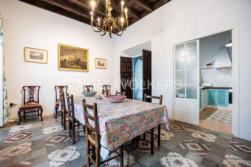 Foto 6d22bacd-77d6-4c19-b68f-7bee4252be4a. Casa amb calefacció aparcament a Centro-Calzada-Cabo Noval Sanlúcar de Barrameda