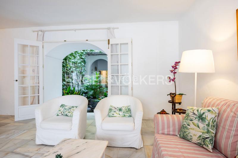 Foto 8f69ba99-df6e-4359-9297-bde56a019c33. Casa amb calefacció aparcament a Centro-Calzada-Cabo Noval Sanlúcar de Barrameda