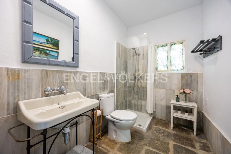 Foto 9c3b73b4-d4e8-4d98-84a4-ec713e6c7a0d. Casa amb calefacció aparcament a Centro-Calzada-Cabo Noval Sanlúcar de Barrameda