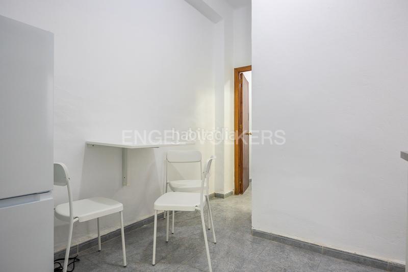 Foto 3c856362-a9b9-44c3-80ea-932389809534. Miete appartement mit heizung in Triana Este Sevilla
