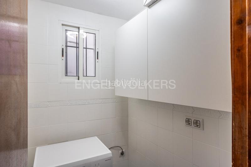 Foto 43c40877-d933-4ce2-9d09-c8cc650550ac. Miete appartement mit heizung in Triana Este Sevilla