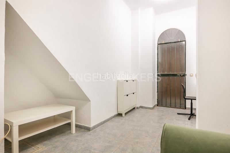 Foto 985ed3c2-c2f1-409c-bced-d9d6be6d2628. Miete appartement mit heizung in Triana Este Sevilla