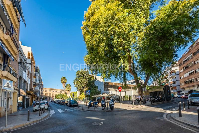 Foto 2303fcc2-8990-42bb-8dd4-f758c104aad4. Piccolo appartamento con riscaldamento in Los Remedios Sevilla