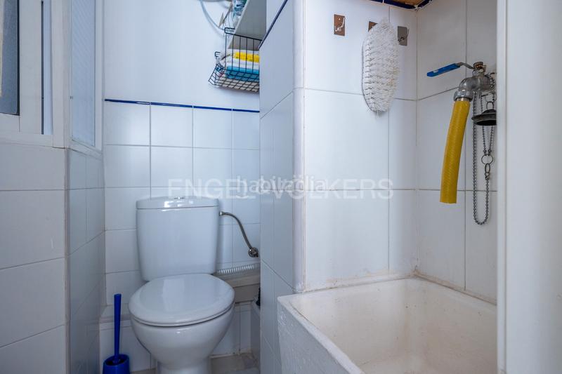 Foto 36bd365f-a23a-416f-8943-e36be071457c. Piccolo appartamento con riscaldamento in Los Remedios Sevilla