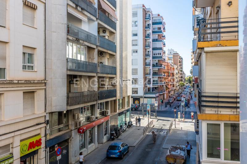 Foto 3e4e9d74-c071-4aad-b1d8-efefa965ffc5. Piccolo appartamento con riscaldamento in Los Remedios Sevilla