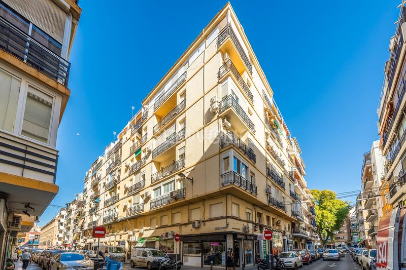 Foto 53e47c88-f47f-4d06-9772-3d3ebc3afca6. Piccolo appartamento con riscaldamento in Los Remedios Sevilla