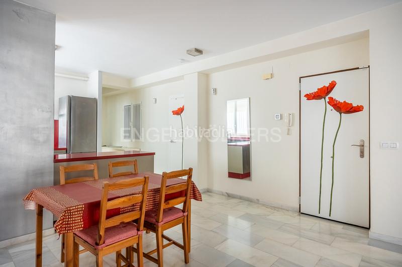 Foto 58829d39-7f1d-4451-9fc0-7c1c2450766a. Piccolo appartamento con riscaldamento in Los Remedios Sevilla