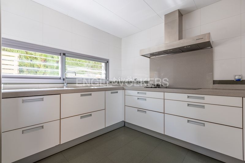 Foto 7bb0f699-e65e-4443-9cfe-6020fa3e43d5. Casa adossada amb calefacció aparcament a Oromana Alcalá de Guadaira