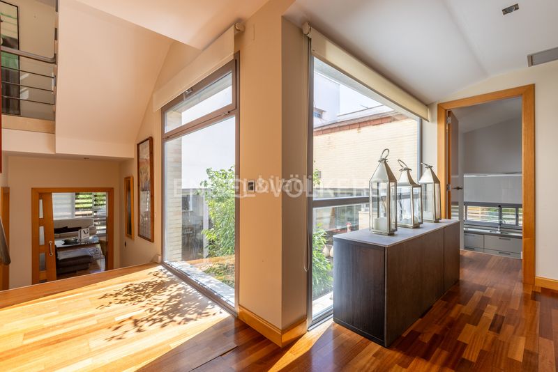 Foto a55563a7-f041-437d-b868-d64a4e7965ae. Casa adossada amb calefacció aparcament a Oromana Alcalá de Guadaira