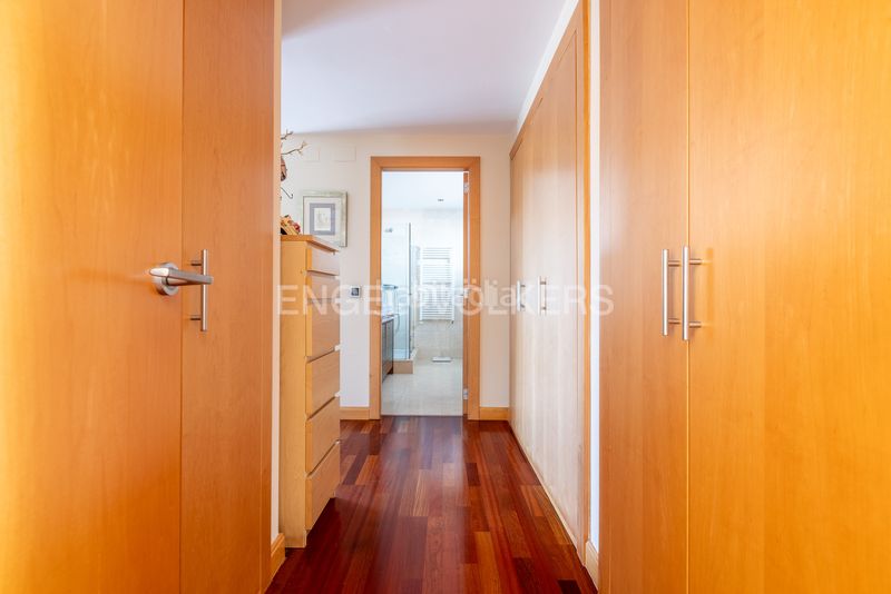 Foto a611ac6b-7e66-44df-bbcc-8c1492a6540f. Casa adossada amb calefacció aparcament a Oromana Alcalá de Guadaira