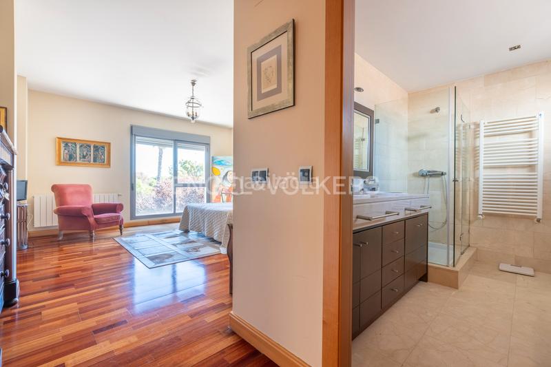 Foto 082af357-2465-4a26-878d-103af0ace41c. Casa a schiera con riscaldamento parcheggio in Oromana Alcalá de Guadaira