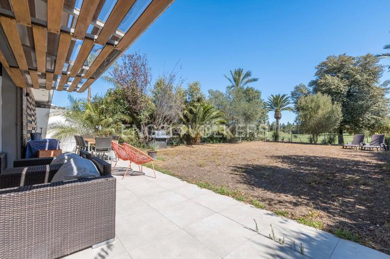 Foto 4ca0f12a-a9e0-41cc-a1be-b95ababc9081. Casa a schiera con riscaldamento parcheggio in Oromana Alcalá de Guadaira