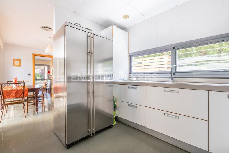 Foto 67ba3451-cd6d-469e-a317-b6041471ed06. Casa a schiera con riscaldamento parcheggio in Oromana Alcalá de Guadaira