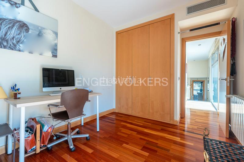 Foto 73f1b2ce-b77c-48ac-a098-2c973c3c97a0. Casa a schiera con riscaldamento parcheggio in Oromana Alcalá de Guadaira