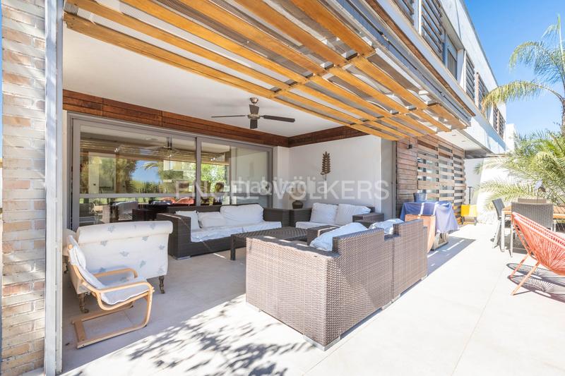 Foto 7ba4ffe2-a723-48dd-8217-68ec2d626c7d. Casa a schiera con riscaldamento parcheggio in Oromana Alcalá de Guadaira