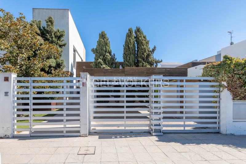 Foto 86a38ca1-df5e-4a93-ab5c-70f984ca2414. Casa a schiera con riscaldamento parcheggio in Oromana Alcalá de Guadaira