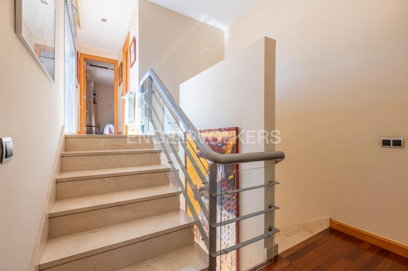 Foto 8c94c9ad-ba32-48b8-8ce8-63f181f78e6d. Casa a schiera con riscaldamento parcheggio in Oromana Alcalá de Guadaira