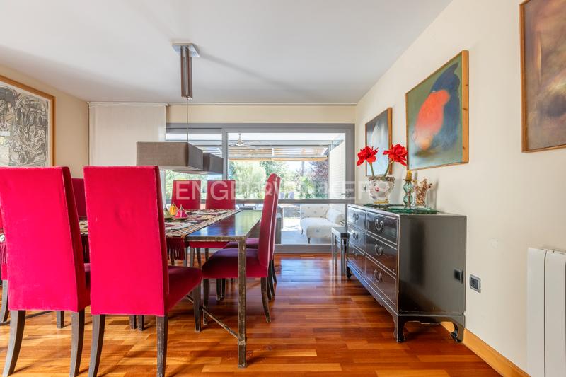 Foto be494625-4079-4369-886c-248a23c566d1. Casa a schiera con riscaldamento parcheggio in Oromana Alcalá de Guadaira