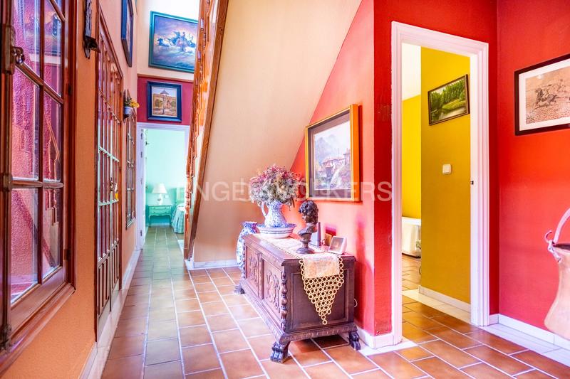 Foto 6618be7e-d390-4932-9a9c-890ea577c957. Haus mit heizung parking pool in La Motilla - Fuente del Rey Dos Hermanas