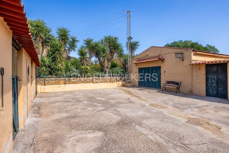 Foto e68c3142-714c-44ff-b6ed-994acacc8c7e. Haus mit heizung parking pool in La Motilla - Fuente del Rey Dos Hermanas