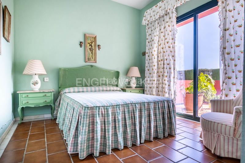 Foto f5056adb-20f7-4038-a129-6f9ed656513b. Haus mit heizung parking pool in La Motilla - Fuente del Rey Dos Hermanas