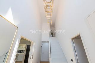 Casa a Almensilla. Lujo discreto y confort contemporáneo