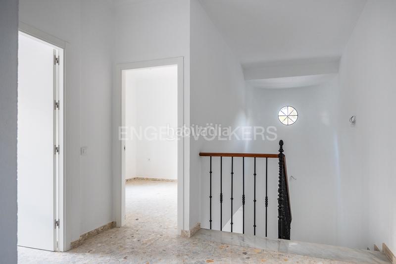 Foto 0e0f9e93-dba0-4898-b1ee-556525f191a4. Casa amb calefacció piscina a Oromana Alcalá de Guadaira