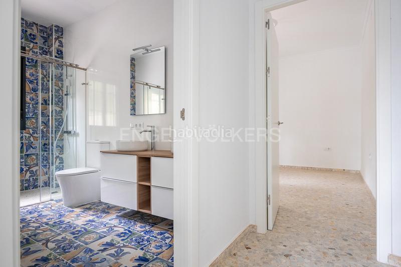 Foto 13196068-ecfd-4f08-8070-27666ef01020. Casa amb calefacció piscina a Oromana Alcalá de Guadaira