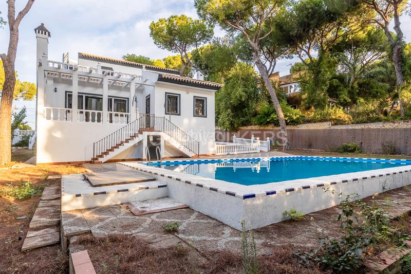 Foto 16fffab4-9570-430c-83ee-598c01670f02. Casa amb calefacció piscina a Oromana Alcalá de Guadaira