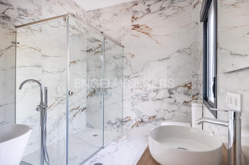 Foto 1eda0738-a8d3-44fd-8a61-86ad84288353. Casa amb calefacció piscina a Oromana Alcalá de Guadaira