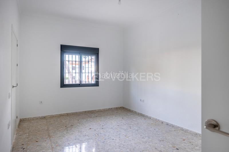 Foto 4a70aada-14b8-47d8-bae1-3472bce0df63. Casa amb calefacció piscina a Oromana Alcalá de Guadaira