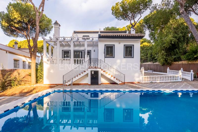 Foto 8adde6d3-13e2-459f-aee4-ae25bef7344e. Casa amb calefacció piscina a Oromana Alcalá de Guadaira