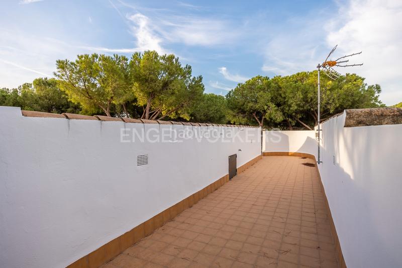 Foto a48920f8-7262-4266-b5ce-0c65b34a2d23. Casa amb calefacció piscina a Oromana Alcalá de Guadaira