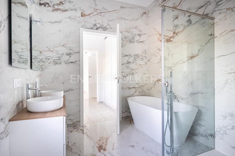 Foto e02a8bdf-5ac7-4156-8576-3cd13b947380. Casa amb calefacció piscina a Oromana Alcalá de Guadaira