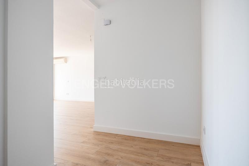 Foto 06bedd7e-4cc9-4a71-8bfa-258e86371bcd. Affitto piccolo appartamento con riscaldamento parcheggio piscina in Sevilla